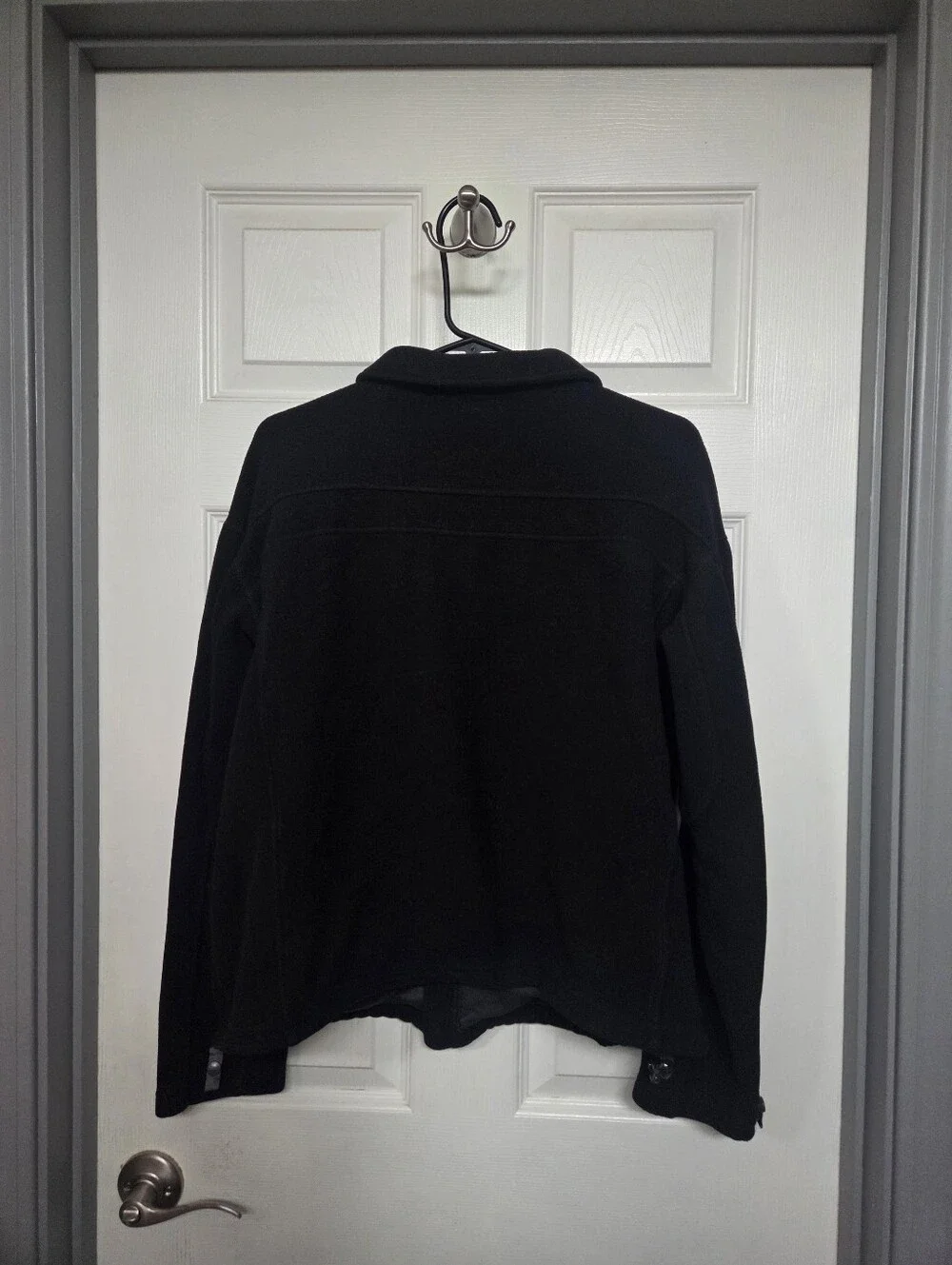 The North Face TLA 200 Black Zip Up Fleece Jacket with White Logo Size Medium